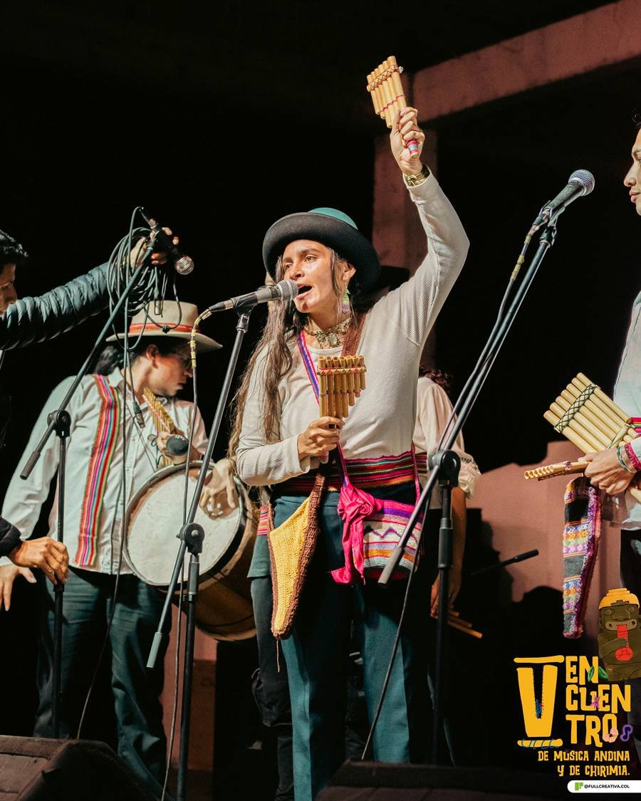 Cubrimiento fotográfico del encuentro de música andina y chirimía en San Agustín